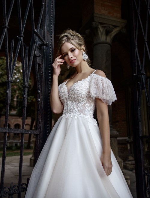 https://elisebride.ro/images/stories/virtuemart/product/VWD_SN_25       (4).jpg